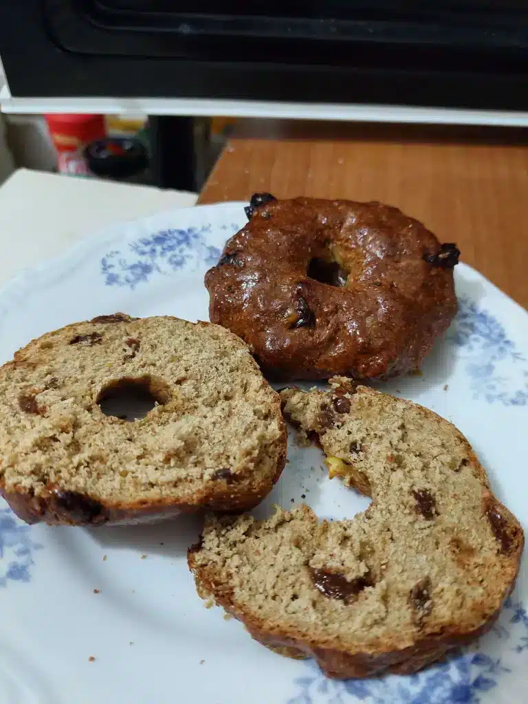 cinnamon raisin bagels